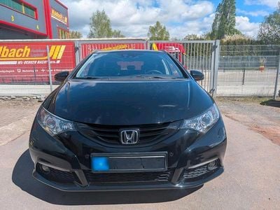 Second-hand Honda Civic Executive 141 CP (103 kW) 2014 Negru Break