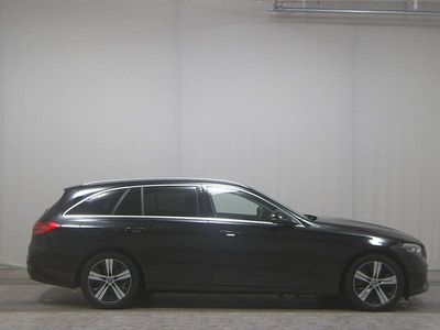 Gebraucht Mercedes C220 Avantgarde 200 PS (147 kW) 2021 Schwarz