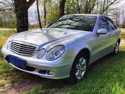 Mercedes E220