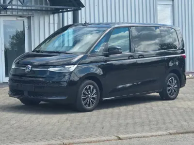 Gebraucht VW Multivan Life 204 PS (150 kW) 2023 Schwarz Van / Kleinbus