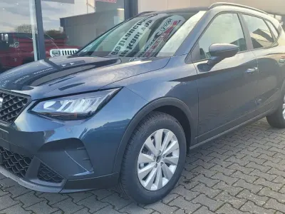 Neu Seat Arona Style 95 PS (69 kW) 2025 Grau magnetic SUV