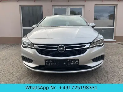 Gebraucht Opel Astra Edition 110 PS (80 kW) 2016 Silber Limousine