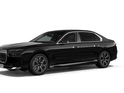Gebraucht 2026 BMW 750e Comfort Edition Limousine | 94.975 €