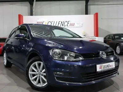 Usata VW Golf VII LOUNGE 86 CV (63 kW) 2016 Blu Berlina