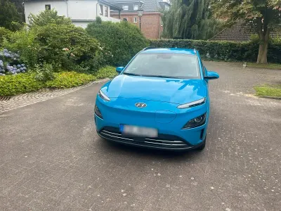 Gebraucht Hyundai Kona Select 150 kW (204 PS) 2021 Blau SUV