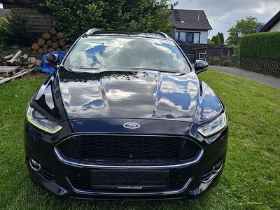 Gebraucht Ford Mondeo 180 PS (132 kW) 2016 Schwarz Kombi