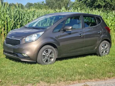 Gebraucht Kia Venga 90 PS (66 kW) 2015 Kleinwagen