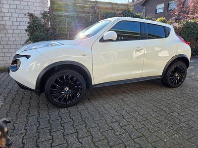 Gebraucht Nissan Juke Tekna 117 PS (86 kW) 2011 Weiß SUV