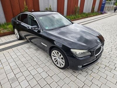 BMW 730