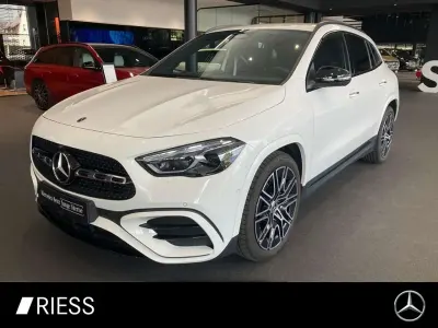 Gebraucht Mercedes GLA200 AMG 150 PS (110 kW) 2025 Unilack polarweiß SUV