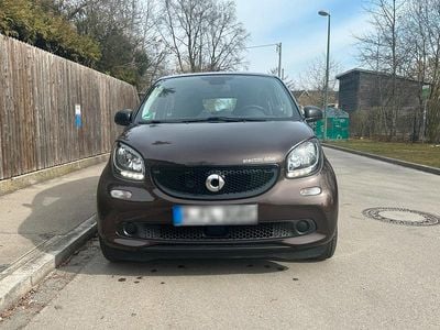 Gebraucht Smart ForFour Electric Drive 60 kW (82 PS) 2018 Braun Kleinwagen
