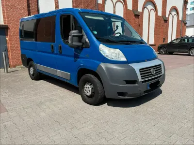 Gebraucht Fiat Ducato 148 PS (108 kW) 2012 Blau Van