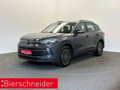 Gebraucht VW Tiguan Goal 150 PS (110 kW) 2025 Grau SUV