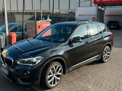 Gebraucht BMW X1 140 PS (102 kW) 2019 Schwarz SUV