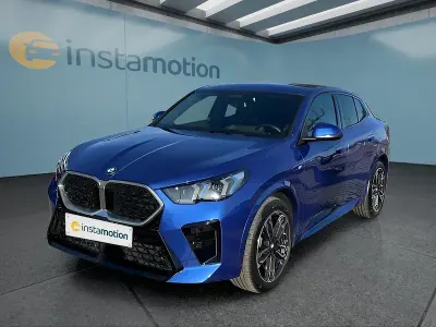Gebraucht BMW X2 M Sport 150 PS (110 kW) 2025 Blau SUV