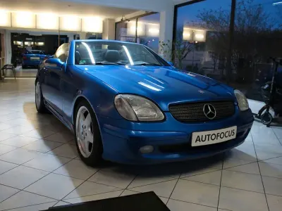 Używany Mercedes SLK230 AMG 197 KM (144 kW) 2001 Niebieski Kabriolet