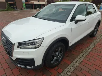 Gebraucht Audi Q2 Comfort 116 PS (85 kW) 2017 Weiß SUV