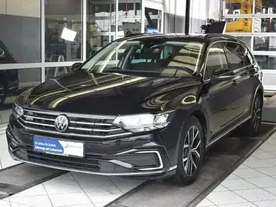 Gebraucht VW Passat GTE 218 PS (160 kW) 2022 Schwarz Kombi