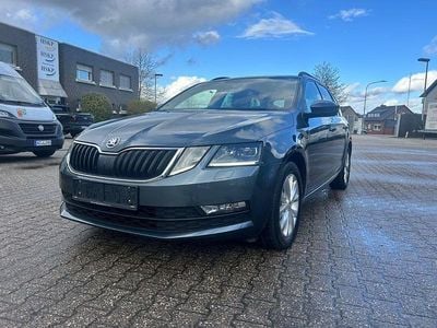 Gebraucht Skoda Octavia Tour 150 PS (110 kW) 2020 Grau Kombi