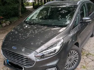 Gebraucht Ford S-MAX S 150 PS (110 kW) 2021 Grau Van / Kleinbus