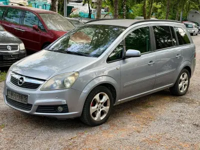 Gebraucht Opel Zafira Edition 150 PS (110 kW) 2006 Silber Van / Kleinbus