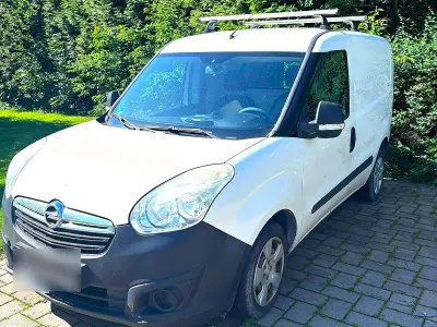 Gebraucht Opel Combo 90 PS (66 kW) 2013 Weiß Van / Kleinbus