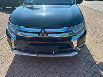 Gebraucht Mitsubishi Outlander 150 PS (110 kW) 2018 Schwarz SUV