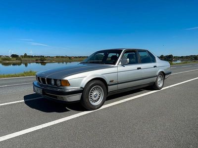 Silber Gebraucht 1992 BMW 730 Limousine | 9.530 €