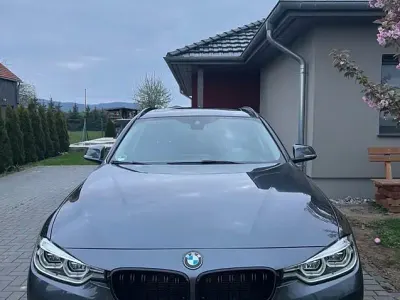 Usata BMW 320 Sport Line 190 CV (139 kW) 2017 Nero Station wagon