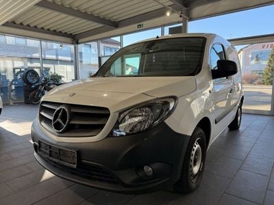 Mercedes Citan 111