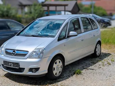 Gebraucht Opel Meriva 105 PS (77 kW) 2007 Silber Van / Kleinbus