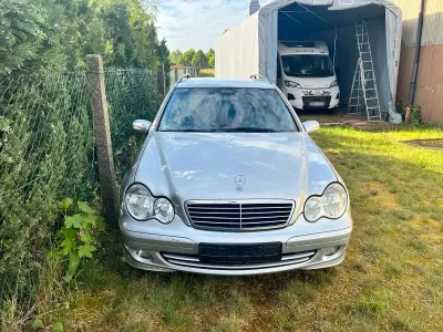 Gebraucht Mercedes C180 105 PS (77 kW) 2003 Silber Kombi