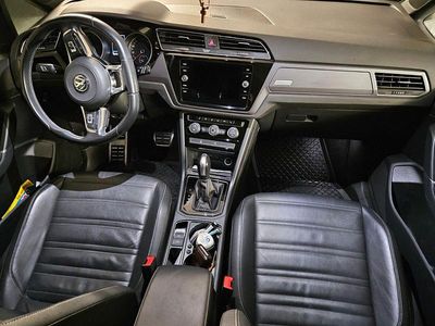 Gebraucht VW Touran Highline 190 PS (139 kW) 2020 Blau Van / Kleinbus