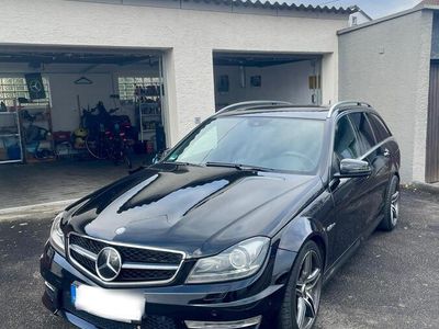 Mercedes C63 AMG