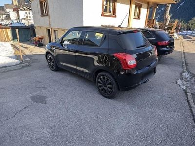 Gebraucht Suzuki Swift Comfort 90 PS (66 kW) 2019 Schwarz Kleinwagen