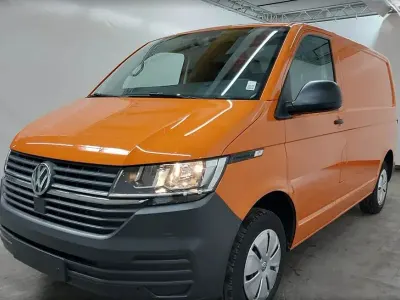 Second-hand VW Transporter 110 CP (80 kW) 2021 Portocaliu Van