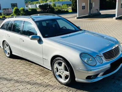 Gebraucht Mercedes E500 AMG 306 PS (225 kW) 2005 Silber Kombi