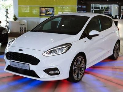 Usata Ford Fiesta ST-Line 140 CV (102 kW) 2018 Bianco Utilitaria