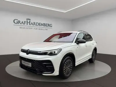 Gebraucht VW Tiguan R-line 204 PS (150 kW) 2025 Weiß SUV