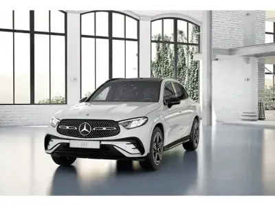Gebraucht Mercedes GLC300 AMG 258 PS (189 kW) 2026 Weiß SUV