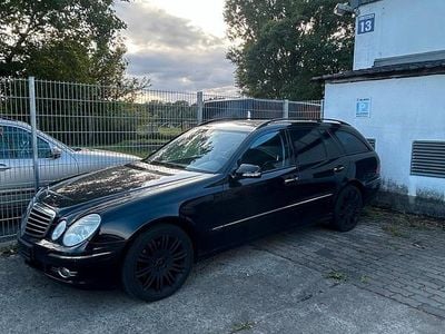 Mercedes E320