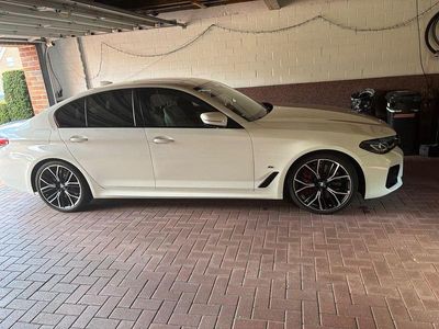 BMW M550