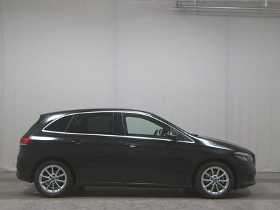Mercedes B200