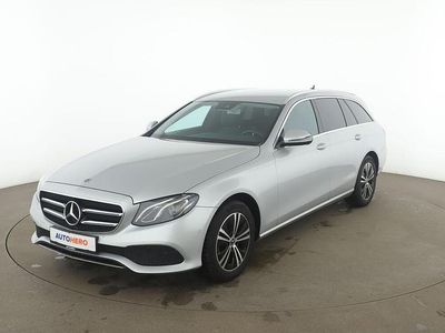 Grau Gebraucht 2020 Mercedes E220 Avantgarde Kombi | 25.610 € (Fairer Preis)