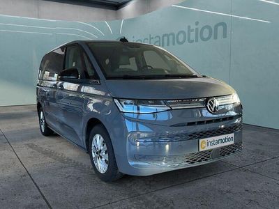 Gebraucht VW Multivan 150 PS (110 kW) 2023 Grau Van