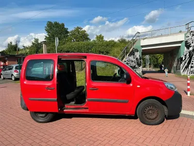 Gebraucht Renault Kangoo Authentique 75 PS (55 kW) 2015 Rot Van / Kleinbus