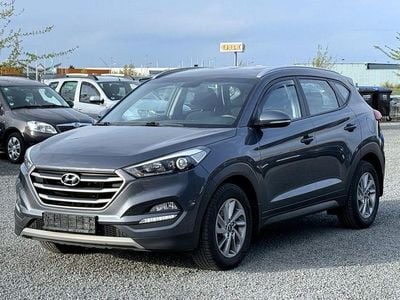 Gebraucht Hyundai Tucson Classic 141 PS (103 kW) 2016 Grau SUV