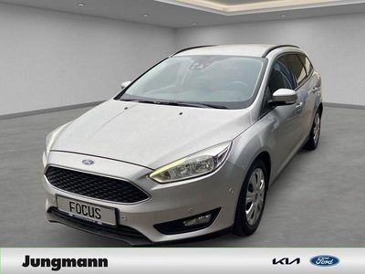 Gebraucht Ford Focus Business Edition 125 PS (91 kW) 2017 Moondust silver (metallic) Kombi