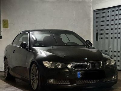 Gebraucht BMW 335 Cabriolet 306 PS (225 kW) 2008 Schwarz Cabrio