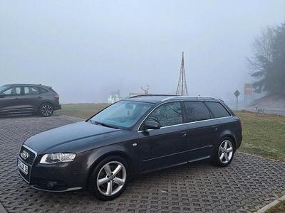 Grau Gebraucht 2007 Audi A4 Kombi | 7.500 € (Teuer)